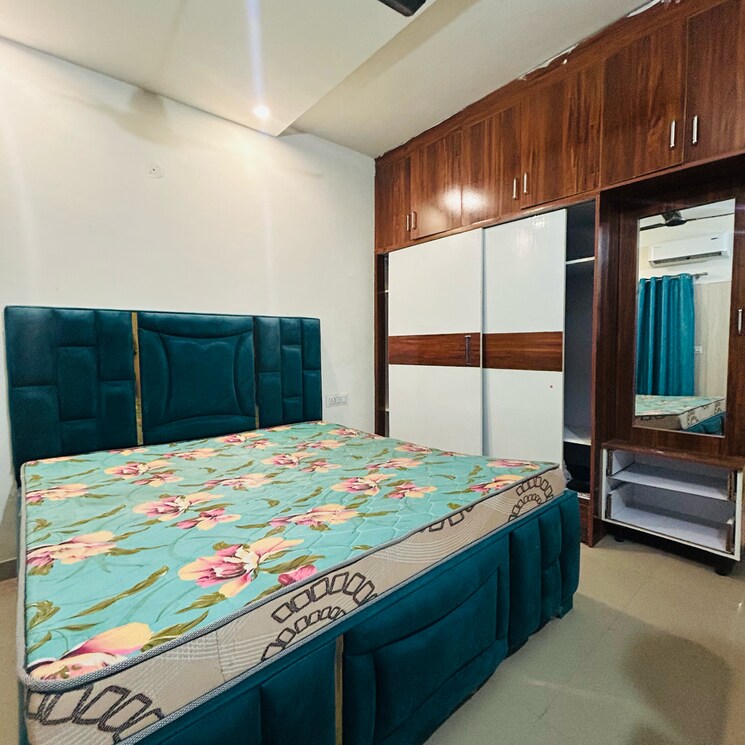 Bedroom, kharar landran road 1 Bedroom 750 Sq.Ft. Apartment In Kharar Landran Road Mohali 8768830