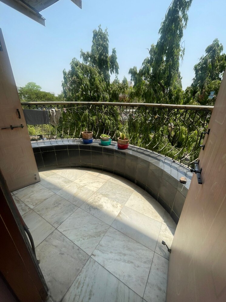 Balcony, vikash-complex-chs 2 Bedroom 738 Sq.Ft. Apartment In Uthalsar Thane 8768806