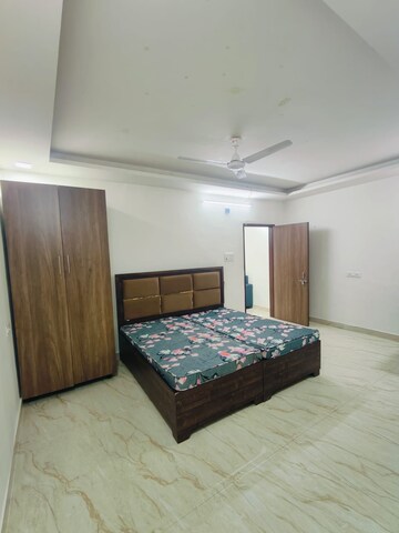 Bedroom in 1 BHK Builder Floor at Sushant Lok I – for Rent