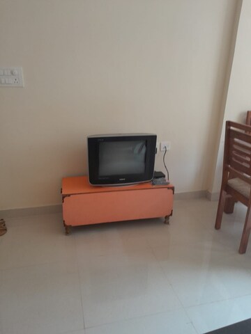 Room in 1 BHK Apartment at Kadamba Plateau – for Rent