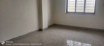 Room in 2 BHK Builder Floor at Agarpara – for Sale