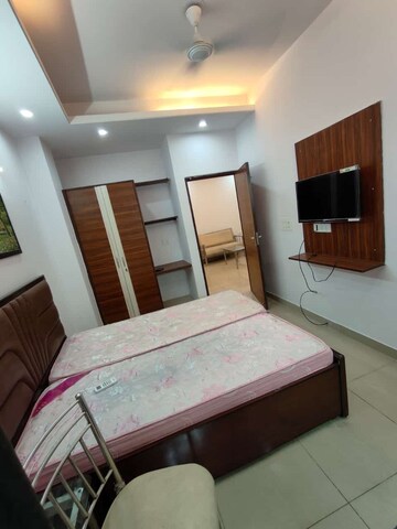 Bedroom in 1 BHK Builder Floor at Sushant Lok I – for Rent