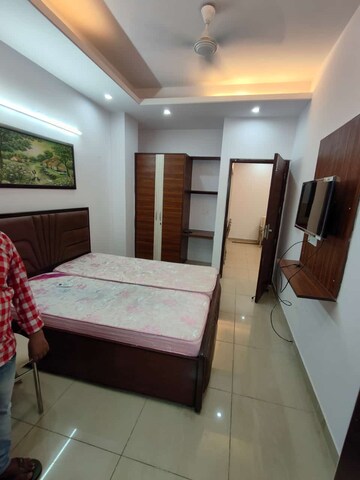 Bedroom in 1 BHK Builder Floor at Sushant Lok I – for Rent