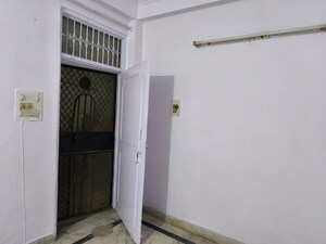 Living Room in 1 BHK Builder Floor at Dilshad Colony – for Sale