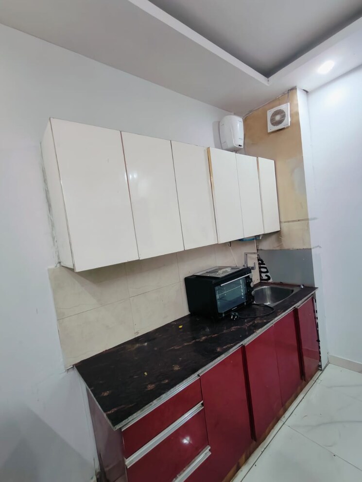 Kitchen, sushant lok i 1 Bedroom 550 Sq.Ft. Builder Floor In Sushant Lok I Gurgaon 8768951