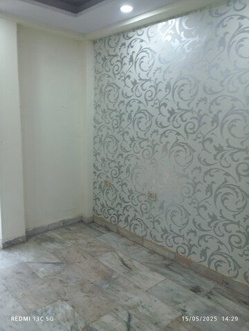 Bedroom in 1 BHK Builder Floor at Shalimar Garden – for Rent