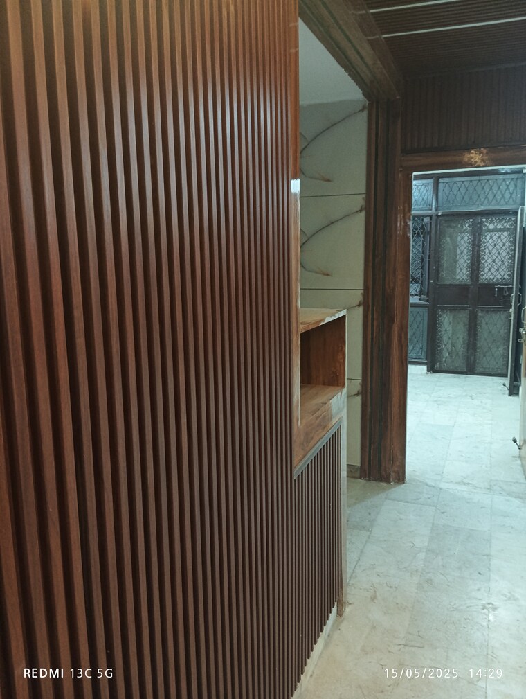 undefined, shalimar garden 1.5 Bedroom 500 Sq.Ft. Builder Floor In Shalimar Garden Ghaziabad 8768999