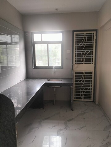 Room in 3.5 BHK Apartment at VTP Urban Space, Nibm Road – for Rent