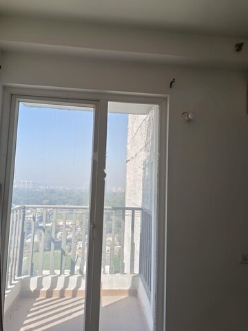 Building Lobby in 3.5 BHK Apartment at Mapsko The Icon 79, Sector 79 – for Rent