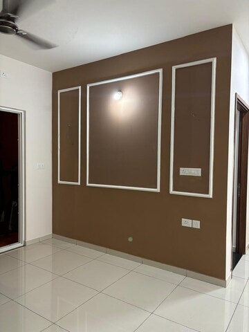 Room in 2 BHK Apartment at Vajram Newtown, Thanisandra Main Road – for Sale