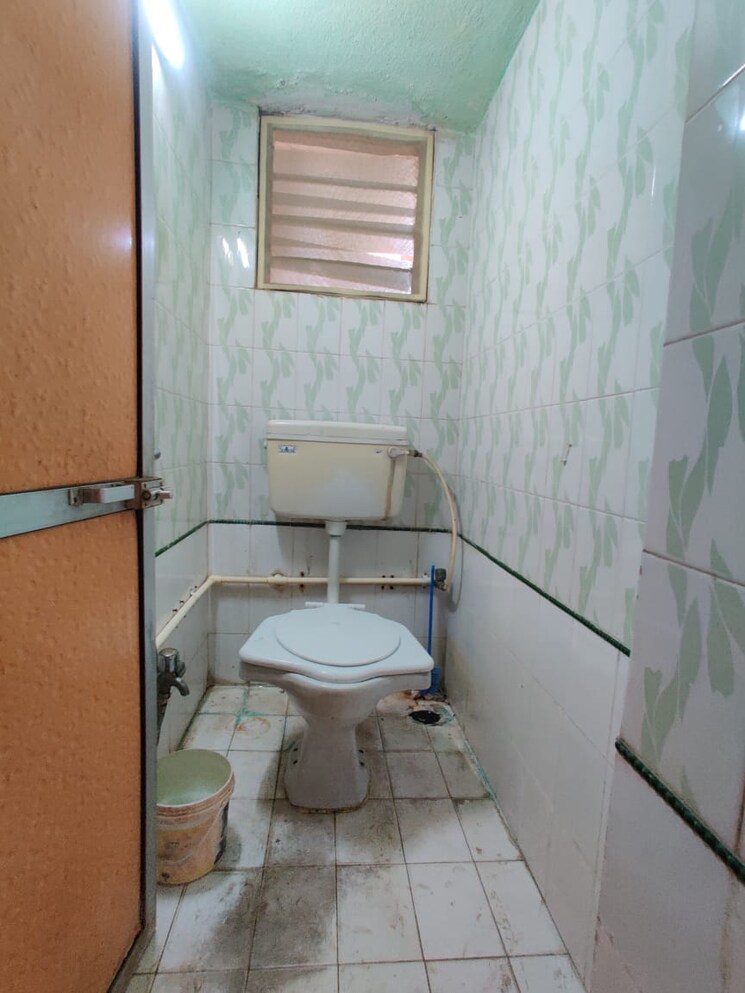 Bathroom, hiranandani-gardens-kingston 1 Bedroom 650 Sq.Ft. Apartment In Powai Mumbai 8769002