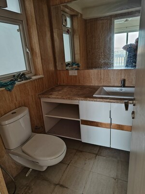 Bathroom in 3 BHK Apartment at DLF The Skycourt, Sector 86 – for Sale