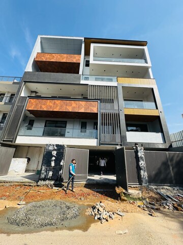 4 BHK Builder Floor – Exterior View View at SS Mayfield Gardens, Sector 51 - for Sale