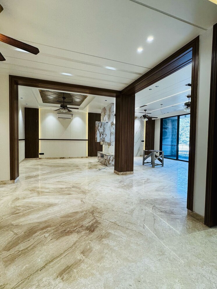 Living Room, ss-mayfield-gardens 4 Bedroom 502 Sq.Yd. Builder Floor In Sector 51 Gurgaon 8769091