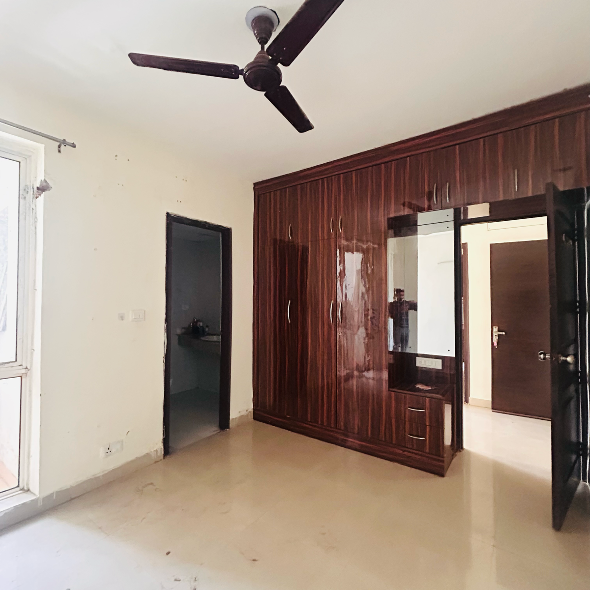 2 BHK + Pooja Room 1040 Sq.Ft. Apartment in Logix Blossom Greens