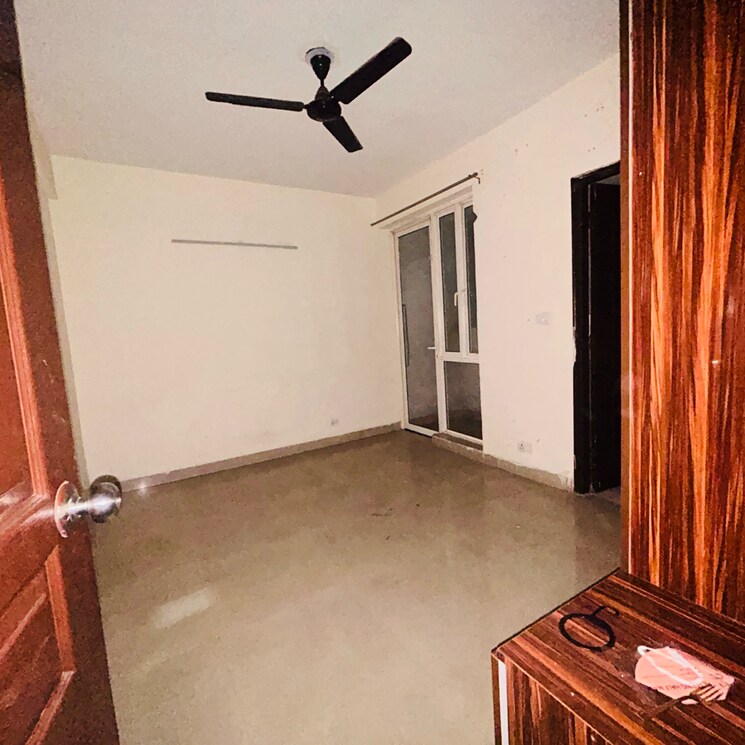 Room, logix-blossom-greens 2 Bedroom 1040 Sq.Ft. Apartment In Sector 143 Noida 8769076