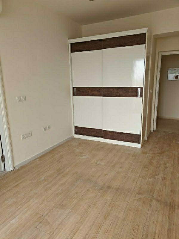 3 BHK 1931 Sq.Ft. Apartment in DLF The Skycourt
