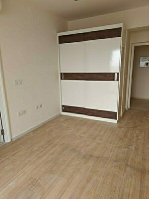 3 BHK Apartment For Sale in DLF The Skycourt, Sector 86