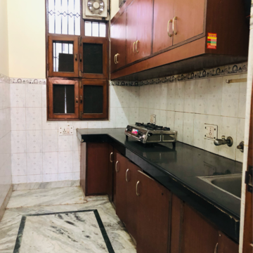 Kitchen in 1.5 BHK Villa at Sector 23 – for Rent