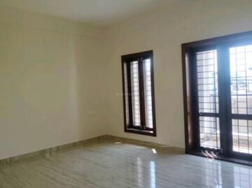 Room in 4 BHK Builder Floor at Hbr Layout – for Sale