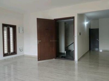 Room in 4 BHK Builder Floor at Hbr Layout – for Sale