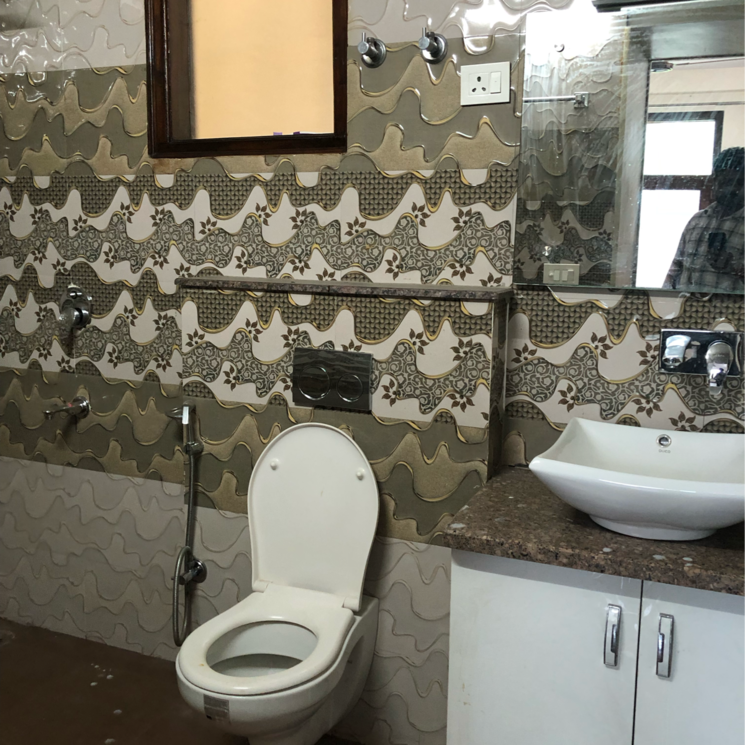 Team Area, sector 23 3.5 Bedroom 1700 Sq.Ft. Builder Floor In Sector 23 Gurgaon 8769144