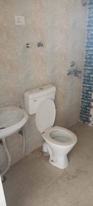 Bathroom in 2.5 BHK Apartment at Sector 36 – for Sale
