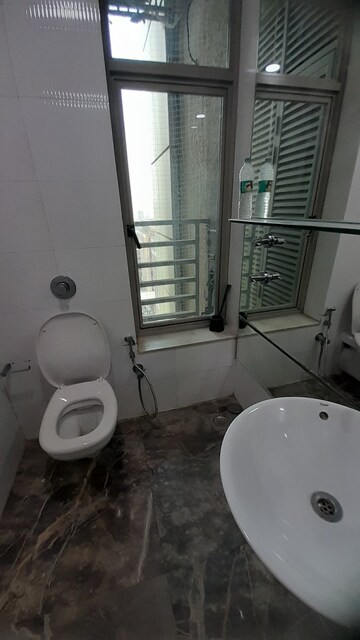 3 BHK Apartment For Sale in Oberoi Realty Esquire, Goregaon East