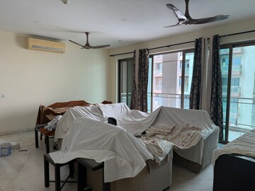 Bedroom in 3 BHK Apartment at Tata Primanti Phase 2, Sector 72 – for Rent
