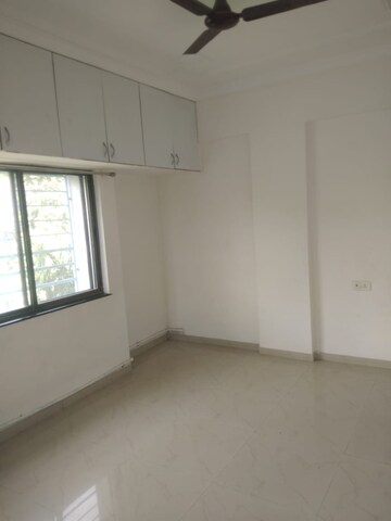 Room in 2 BHK Apartment at Chaphalkar Elina Living, Mohammadwadi – for Rent