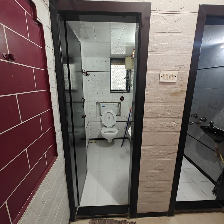 Bathroom, bandra west 2 Bedroom 750 Sq.Ft. Apartment In Bandra West Mumbai 8769195