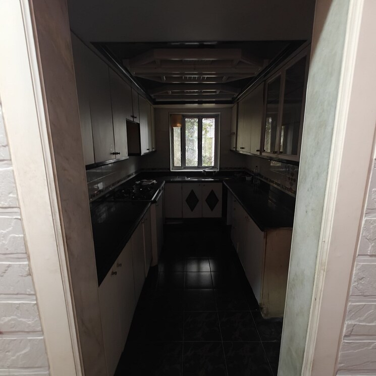 Kitchen, bandra west 2 Bedroom 750 Sq.Ft. Apartment In Bandra West Mumbai 8769195