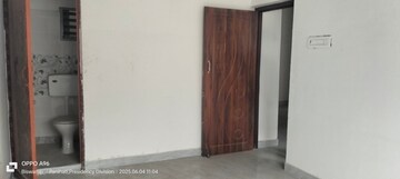 Room in 3 BHK Builder Floor at Agarpara – for Sale