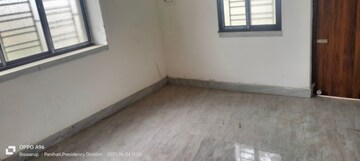 Room in 3 BHK Builder Floor at Agarpara – for Sale