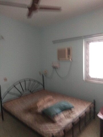 Bedroom in 2 BHK Apartment at Santa Inez – for Rent