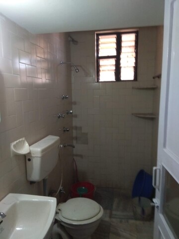 Bathroom in 2 BHK Apartment at Santa Inez – for Rent