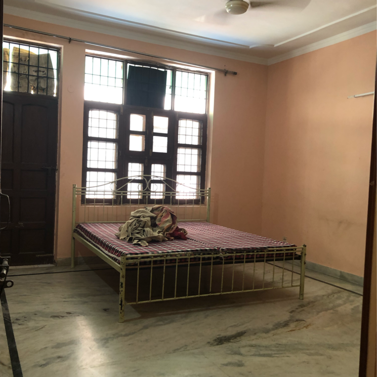 Bedroom, sector 23 3.5 Bedroom 1500 Sq.Ft. Villa In Sector 23 Gurgaon 8769235