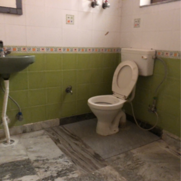 Bathroom in 3.5 BHK Villa at Sector 23 – for Rent