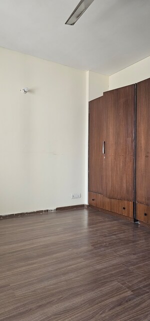 Room in 3 BHK Apartment at Adani M2K Oyster Grande, Sector 102 – for Sale