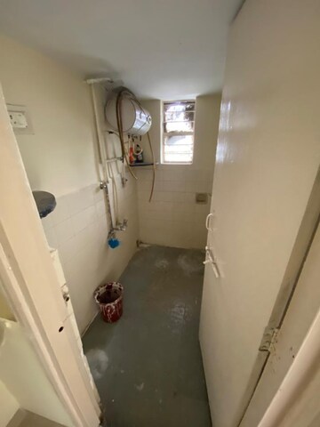 Bathroom in 1 BHK Apartment at Rupali Heights Dahanukar Colony, Kothrud – for Rent