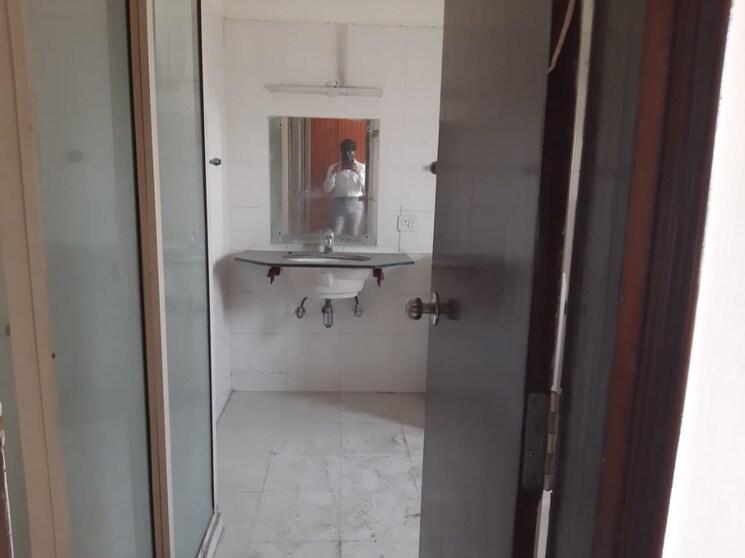 Bathroom, ats-dolce 4 Bedroom 2800 Sq.Ft. Apartment In Zeta I Greater Noida Greater Noida 8769243