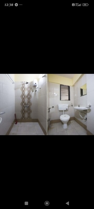Bathroom in  Pg at Malad West – for Rent