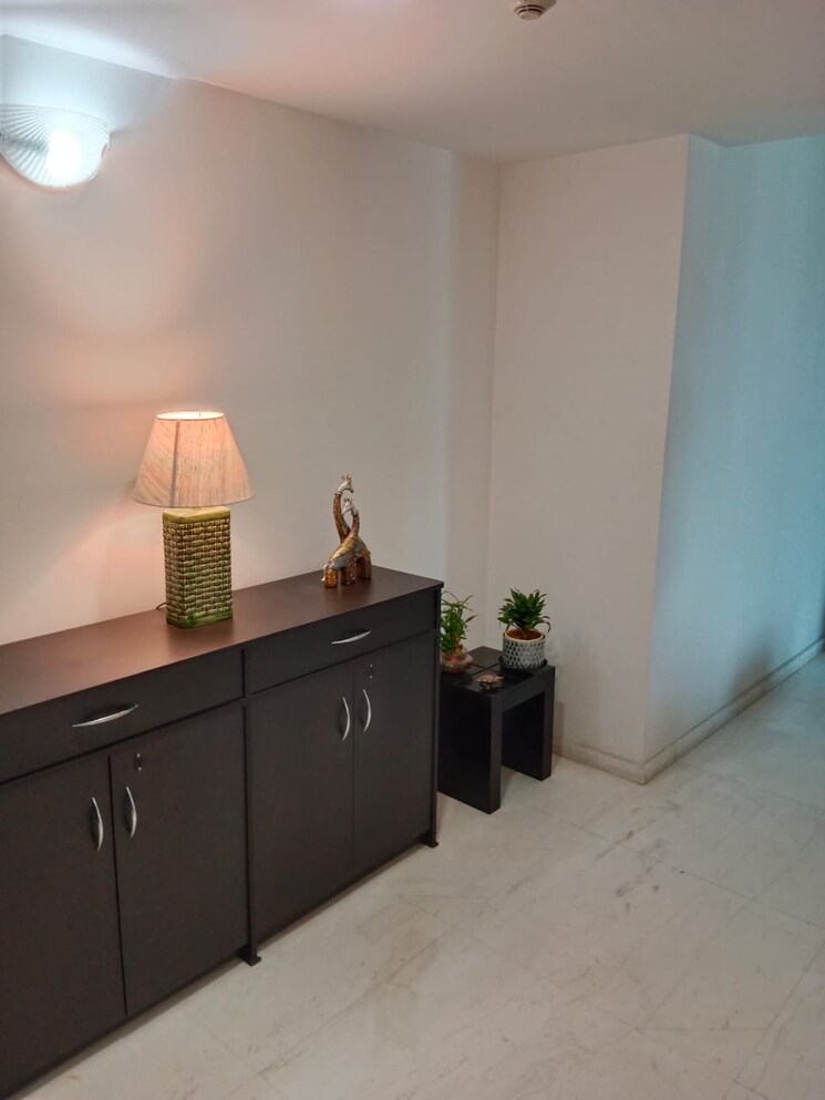 Kitchen, tata-primanti-phase-2 4 Bedroom 3320 Sq.Ft. Apartment In Sector 72 Gurgaon 8769245