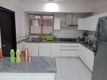 Kitchen in 4 BHK Apartment at Tata Primanti Phase 2, Sector 72 – for Rent