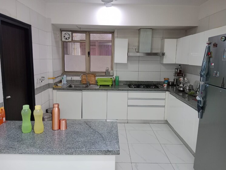 Kitchen, tata-primanti-phase-2 4 Bedroom 3320 Sq.Ft. Apartment In Sector 72 Gurgaon 8769245