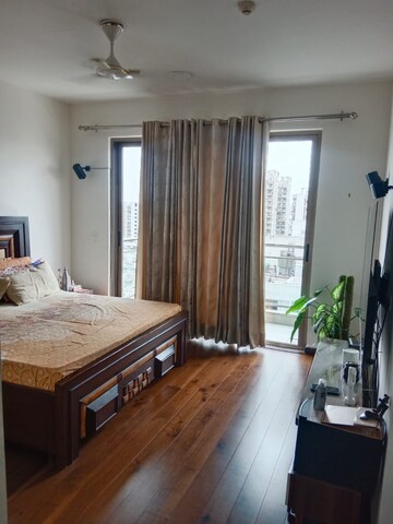 Bedroom in 4 BHK Apartment at Tata Primanti Phase 2, Sector 72 – for Rent