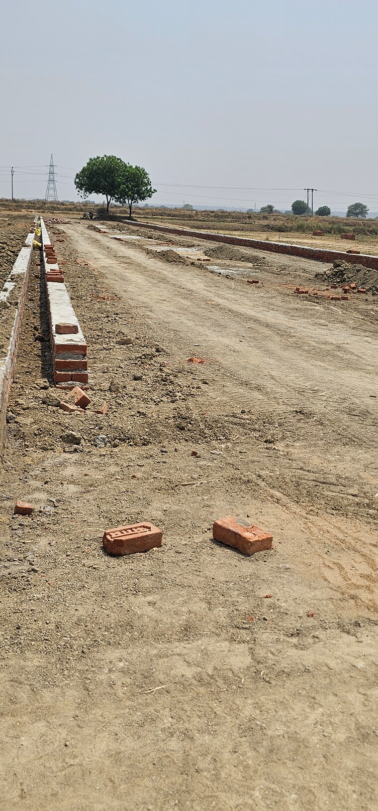 Exterior View, chunar  1000 Sq.Yd. Plot In Chunar Mirzapur 8769339