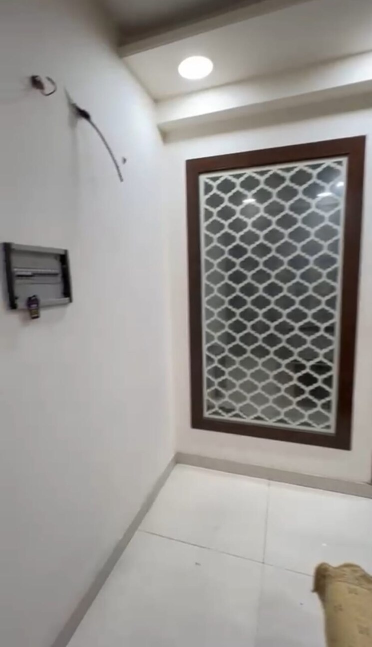 Room, gyan khand i 3 Bedroom 1500 Sq.Ft. Apartment In Gyan Khand I Ghaziabad 8769279