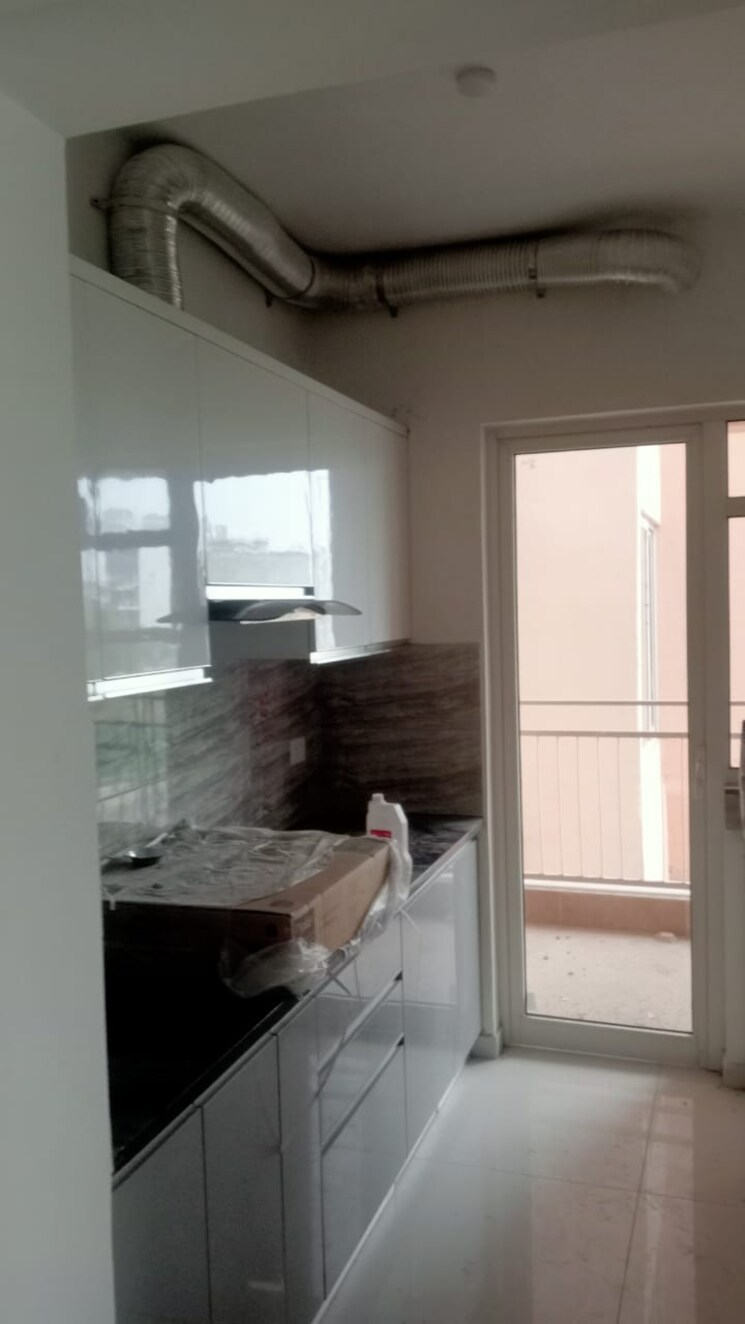 Kitchen, shapoorji-pallonji-joyville-phase-2 3 Bedroom 1692 Sq.Ft. Apartment In Sector 102 Gurgaon 8769351