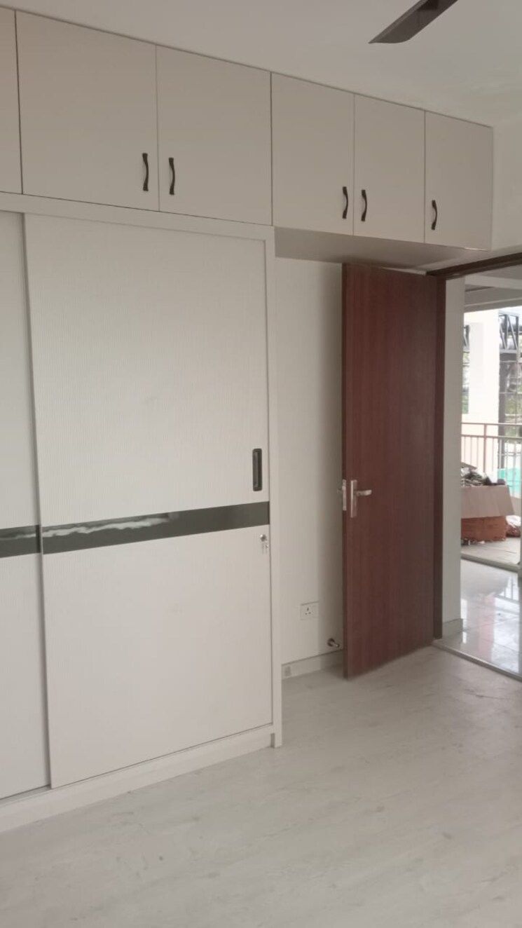 Room, shapoorji-pallonji-joyville-phase-2 3 Bedroom 1692 Sq.Ft. Apartment In Sector 102 Gurgaon 8769351